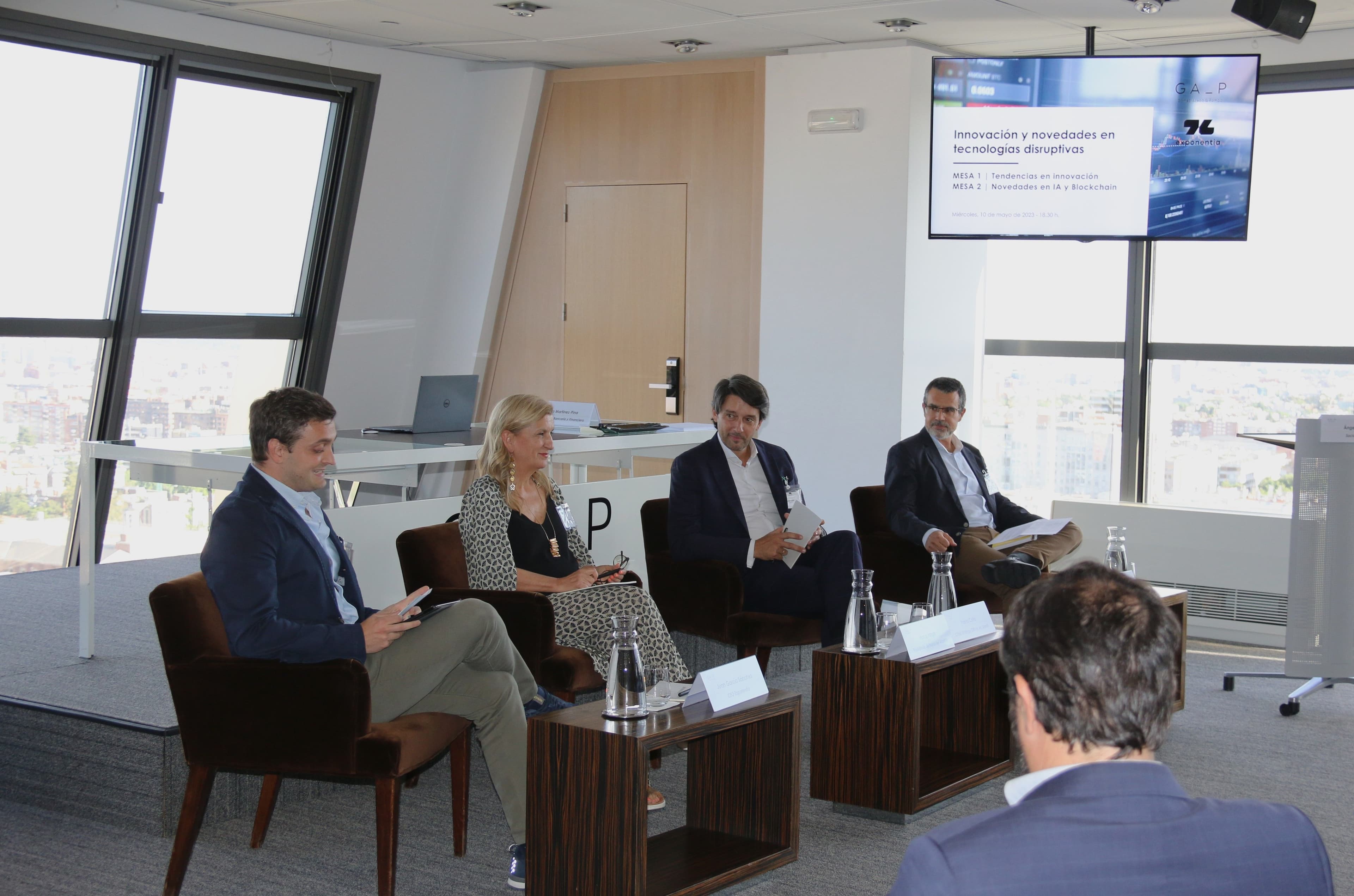 Innovación por Juan García Sánchez, María Parga, Pablo Caño y José Luis Novo