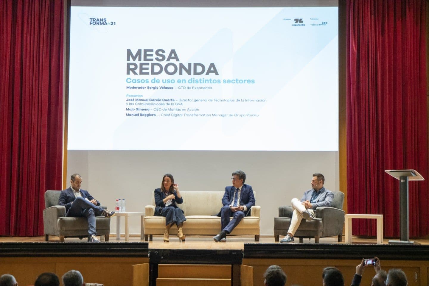 Primera mesa redonda